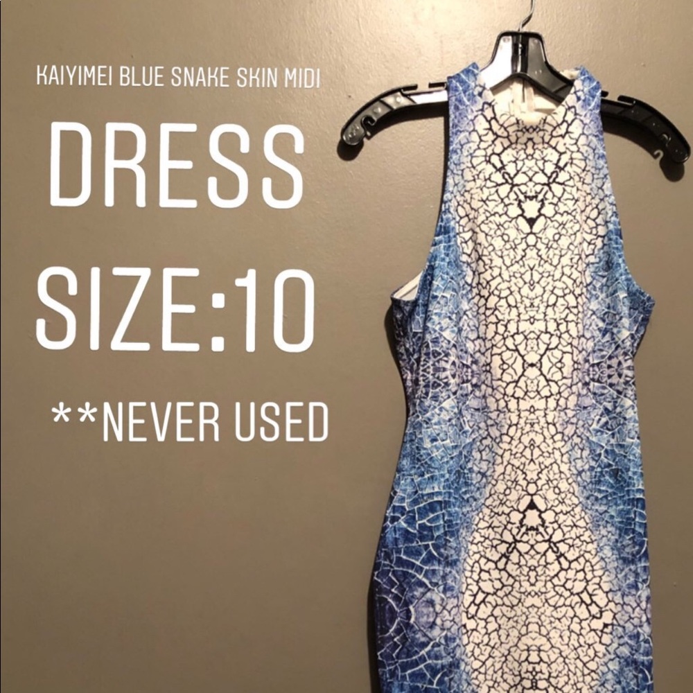 Kaiyimei blue snakeskin dress
